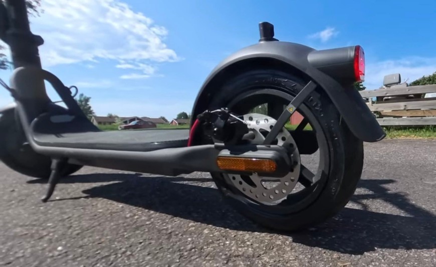 ¿Navee GT3 o Xiaomi Electric Scooter 5? Comparativa 2025 de dos titanes urbanos